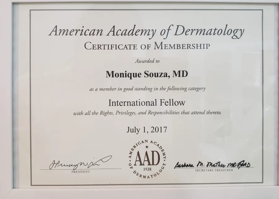 Certificado de membro da American Academy of Dermatology, categoria International Fellow, 2017